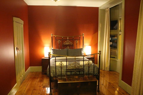 The Tasmanian Inn - Palm Beach Accommodation 40