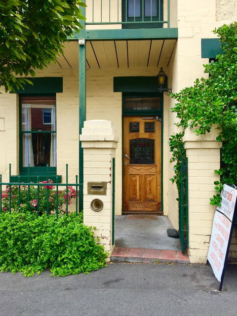 Narrara Backpackers Hobart - Palm Beach Accommodation 0