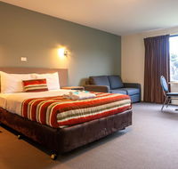 Kingston Hotel - Palm Beach Accommodation