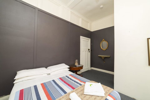 The Brunswick Hotel - Palm Beach Accommodation 13