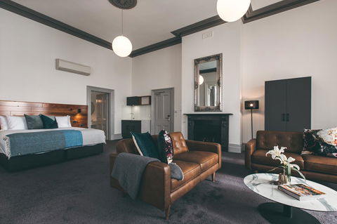 Maylands Lodge - Palm Beach Accommodation 23