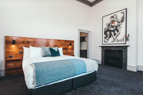 Maylands Lodge - Palm Beach Accommodation 21