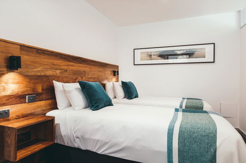 Maylands Lodge - Palm Beach Accommodation 30
