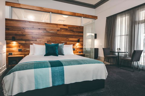 Maylands Lodge - Palm Beach Accommodation 40