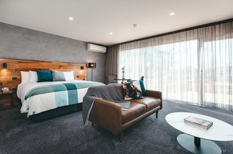 Maylands Lodge - Palm Beach Accommodation 16