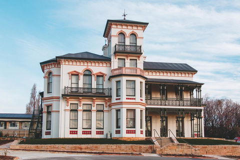 Maylands Lodge - Palm Beach Accommodation 17
