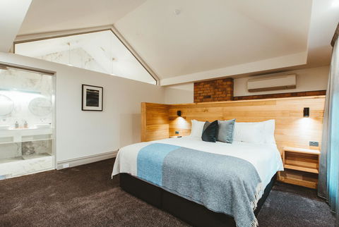 Maylands Lodge - Palm Beach Accommodation 9