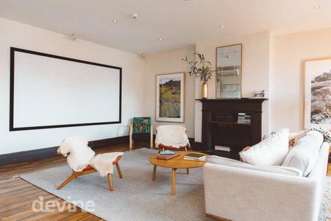 Devine Stays - Westside Apartment On Elizabeth - Palm Beach Accommodation 10