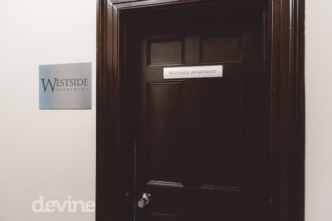 Devine Stays - Westside Apartment On Elizabeth - Palm Beach Accommodation 4