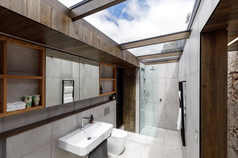 Blue Magnolia - Palm Beach Accommodation 34
