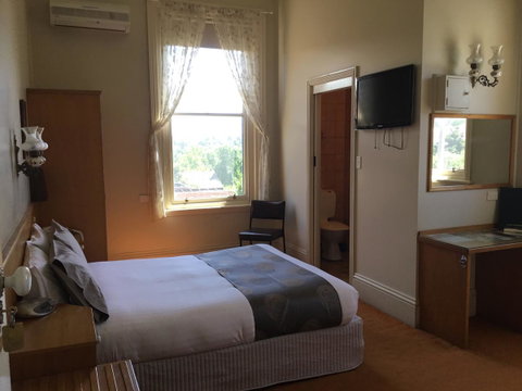 Campbell St Lodge - Palm Beach Accommodation 20