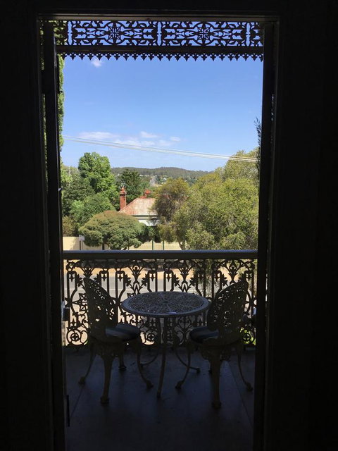 Campbell St Lodge - Palm Beach Accommodation 21