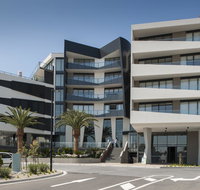 Sandy Hill Serviced Apartments - Palm Beach Accommodation
