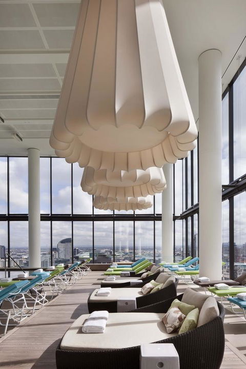 Crown Metropol Melbourne - Palm Beach Accommodation 15