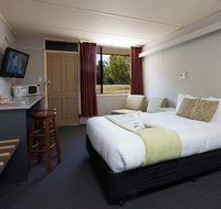 Bridgewater Motel - Palm Beach Accommodation