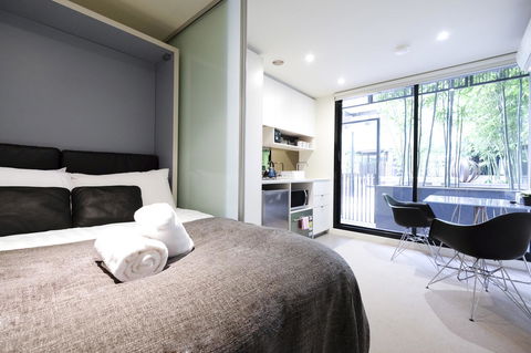 Mono Apartments On Franklin Street - Palm Beach Accommodation 25