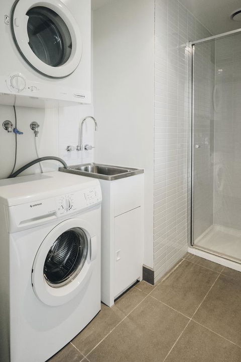 Mono Apartments On Franklin Street - Palm Beach Accommodation 20