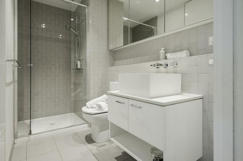 Mono Apartments On Franklin Street - Palm Beach Accommodation 15