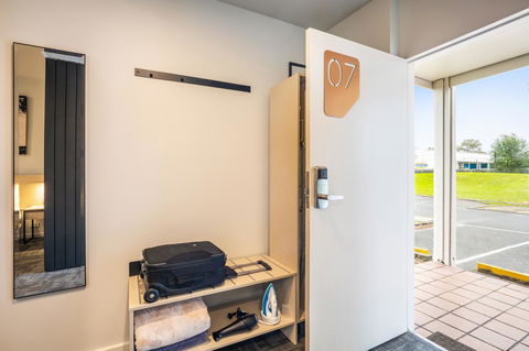 Nightcap At Keysborough Hotel - Palm Beach Accommodation 16