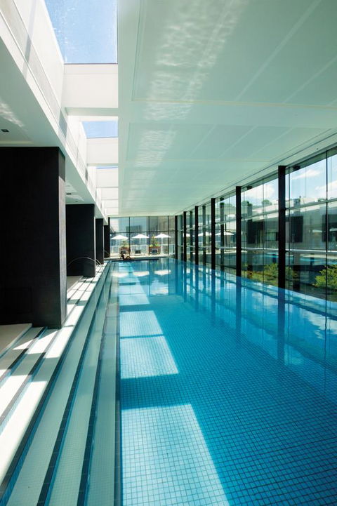 Crown Promenade Melbourne - Palm Beach Accommodation 0