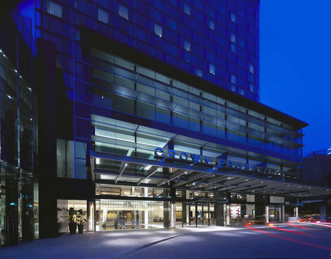 Crown Promenade Melbourne - Palm Beach Accommodation 10