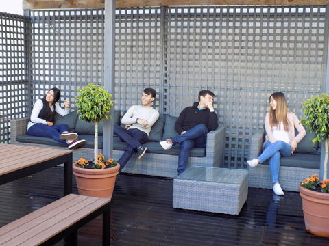 Europa Melbourne - Palm Beach Accommodation 0