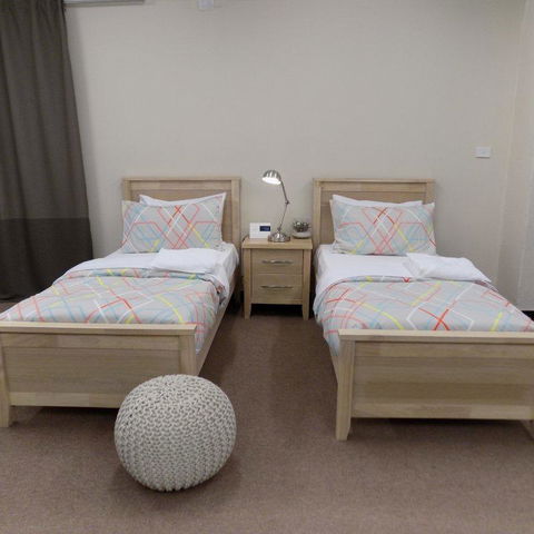 Europa Melbourne - Palm Beach Accommodation 29