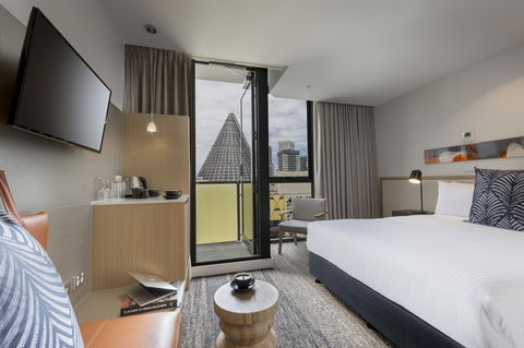 Brady Hotels Central Melbourne - Palm Beach Accommodation 0