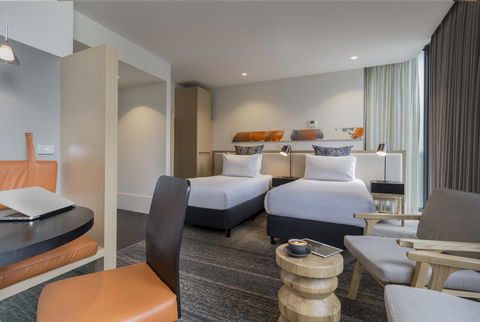 Brady Hotels Central Melbourne - Palm Beach Accommodation 4