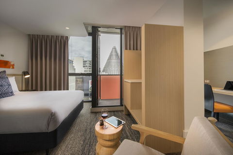 Brady Hotels Central Melbourne - Palm Beach Accommodation 6