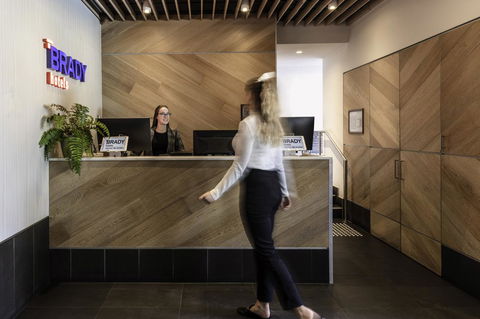 Brady Hotels Central Melbourne - Palm Beach Accommodation 12