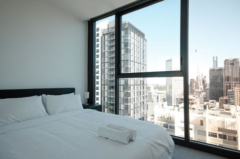 Mono Apartments On La Trobe Street - Palm Beach Accommodation 3