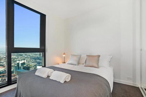 Experience Platinum Hotel Apartments - Palm Beach Accommodation 31