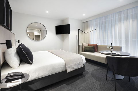 Quest St Kilda Road - Palm Beach Accommodation 1