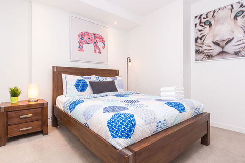 Stay Like Home - Palm Beach Accommodation 6