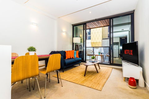 Stay Like Home - Palm Beach Accommodation 0