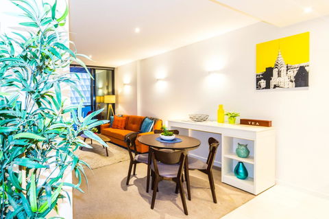 Stay Like Home - Palm Beach Accommodation 34
