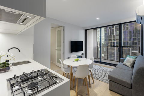 Imagine Lighthouse - Palm Beach Accommodation 36