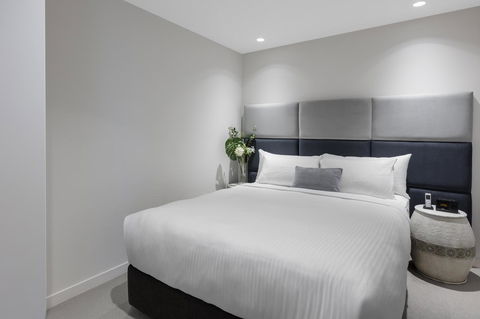 Imagine Lighthouse - Palm Beach Accommodation 16