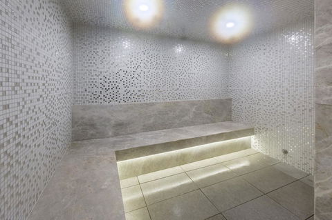 Imagine Lighthouse - Palm Beach Accommodation 23