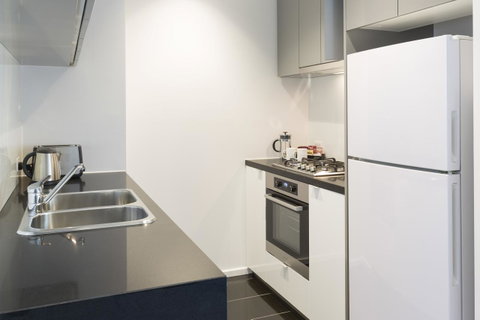 City Tempo - Power St - Palm Beach Accommodation 26