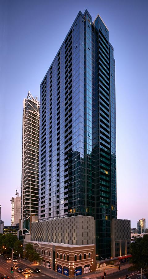 City Tempo - Power St - Palm Beach Accommodation 16
