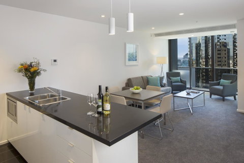 City Tempo - Power St - Palm Beach Accommodation 25