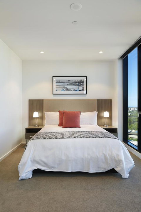 City Tempo - Power St - Palm Beach Accommodation 9