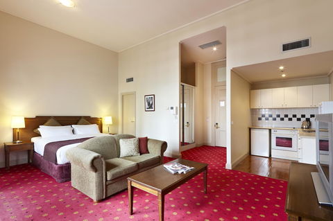 Grand Hotel Melbourne - Palm Beach Accommodation 16