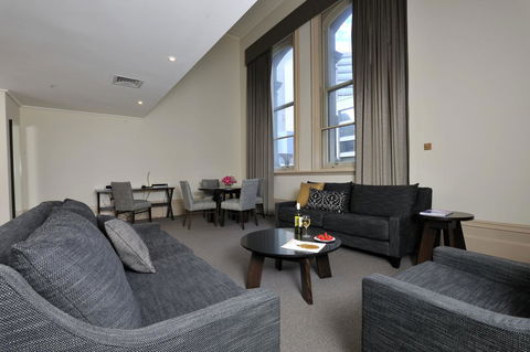 Grand Hotel Melbourne - Palm Beach Accommodation 35