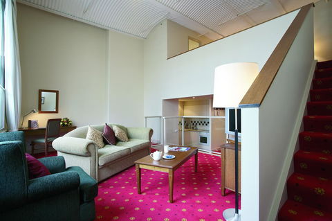 Grand Hotel Melbourne - Palm Beach Accommodation 15