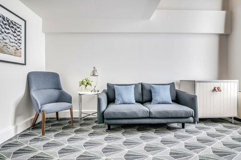 The Savoy Hotel On Little Collins Melbourne - Palm Beach Accommodation 8