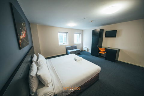 Nomads Melbourne Backpackers - Palm Beach Accommodation 22