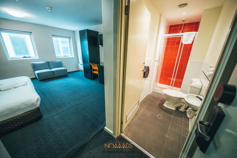 Nomads Melbourne Backpackers - Palm Beach Accommodation 20